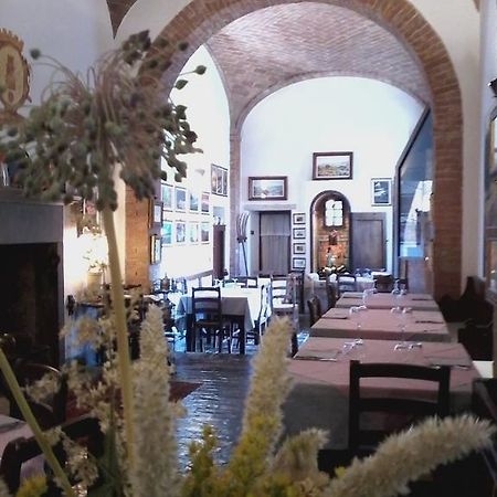 Cisterna Nel Borgo Hotel Castiglione dʼOrcia Exterior foto